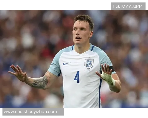 菲尔琼斯的职业生涯回顾与未来发展展望分析